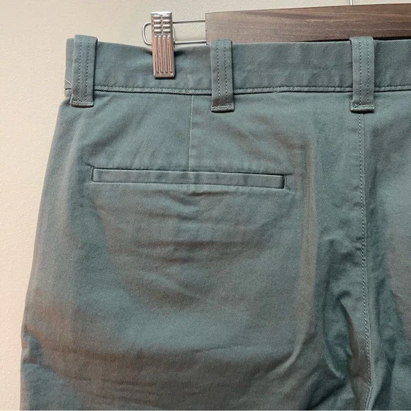 Men’s J. Crew NWT 7” Inseam Shorts - Picture 7 of 8